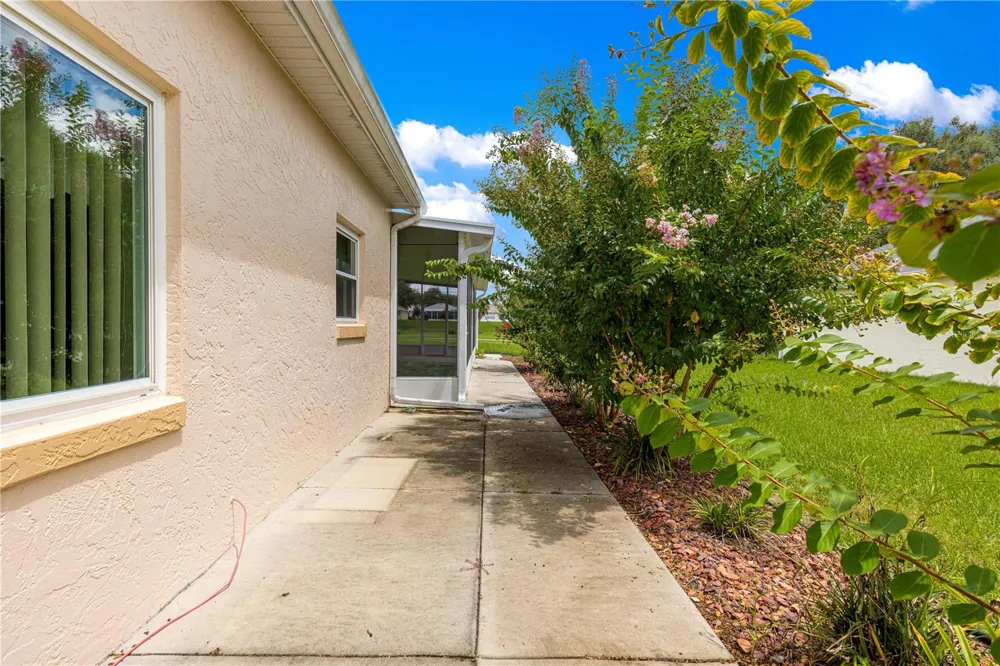 9485 SW 92ND PLACE ROAD ocala, FL 34481