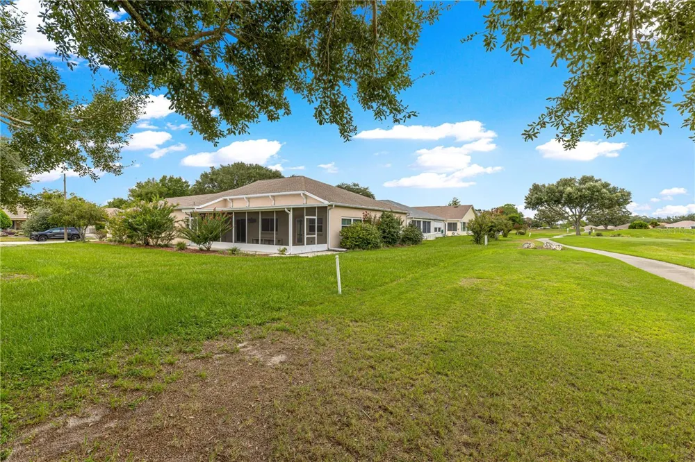 9485 SW 92ND PLACE ROAD ocala, FL 34481