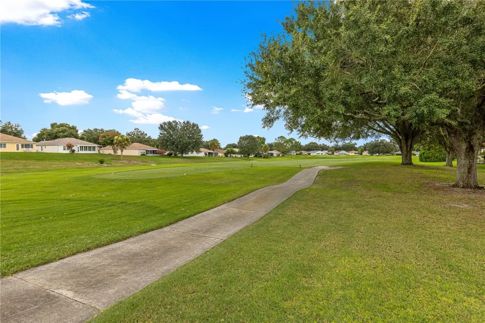 9485 SW 92ND PLACE ROAD ocala, FL 34481