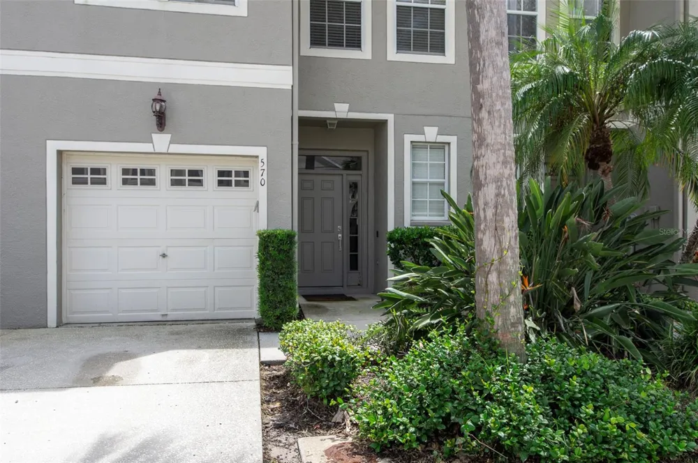 570 VALLANCE WAY NE St Petersburg, FL 33716