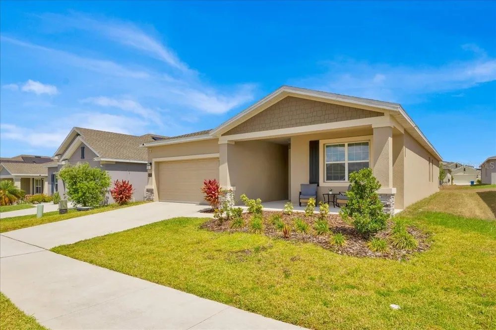717 CITRUS RESERVE BOULEVARD Davenport, FL 33837