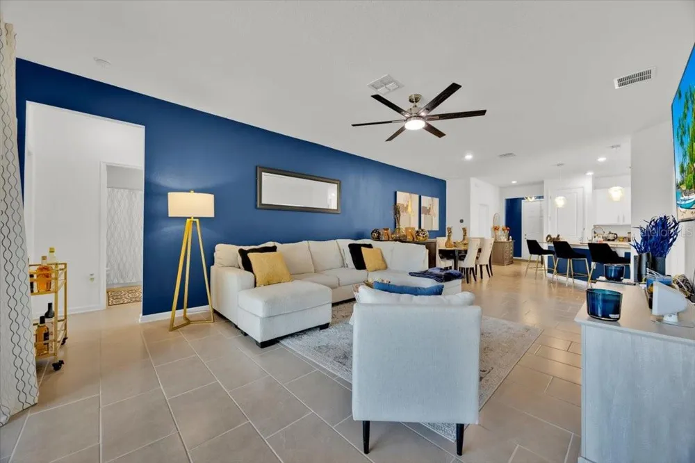 717 CITRUS RESERVE BOULEVARD Davenport, FL 33837