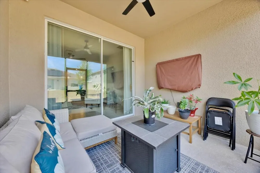 717 CITRUS RESERVE BOULEVARD Davenport, FL 33837