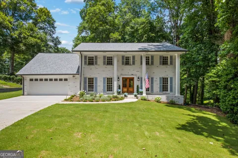2034 Starfire DR NE