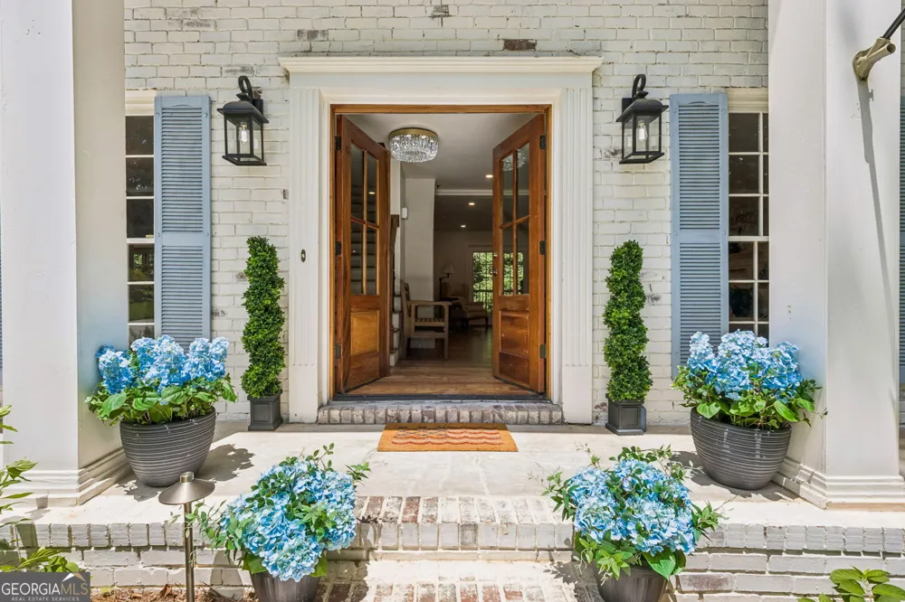 2034 Starfire DR NE Atlanta, GA 30345