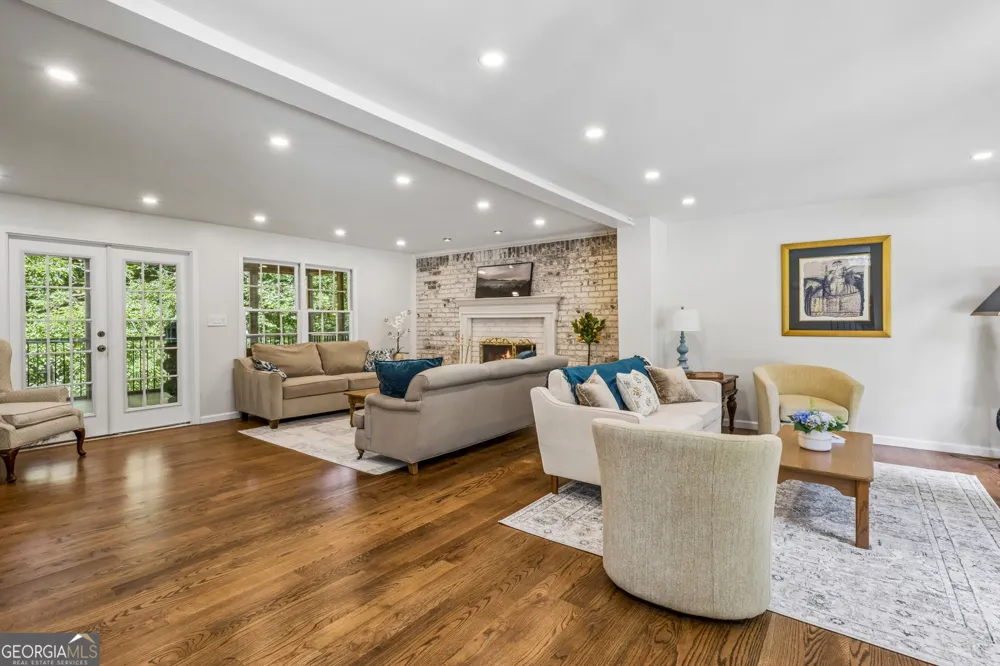 2034 Starfire DR NE Atlanta, GA 30345