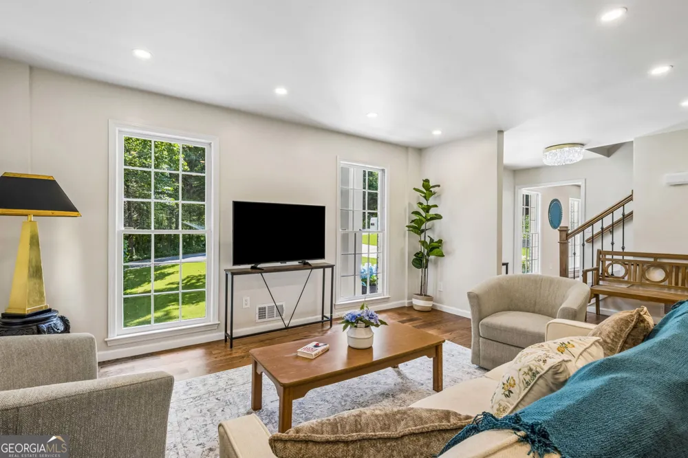 2034 Starfire DR NE Atlanta, GA 30345