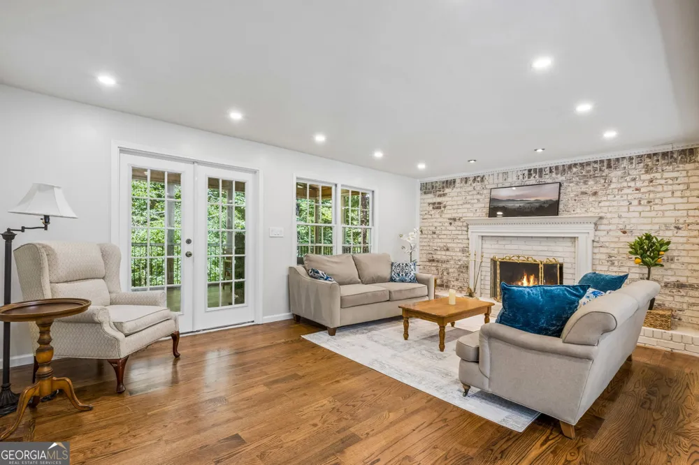 2034 Starfire DR NE Atlanta, GA 30345