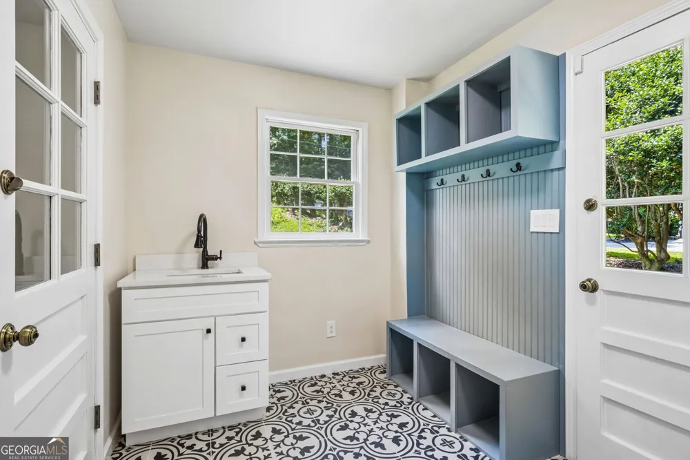 2034 Starfire DR NE Atlanta, GA 30345