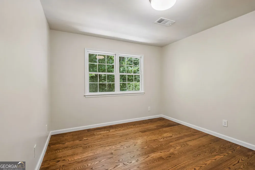 2034 Starfire DR NE Atlanta, GA 30345