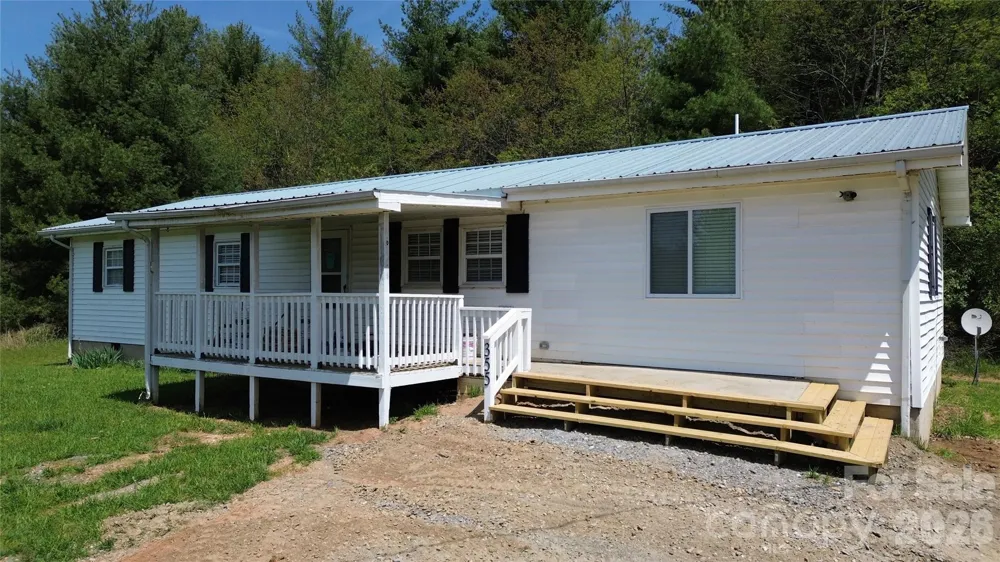 355 Round Knob Church Road West Jefferson, NC 28694