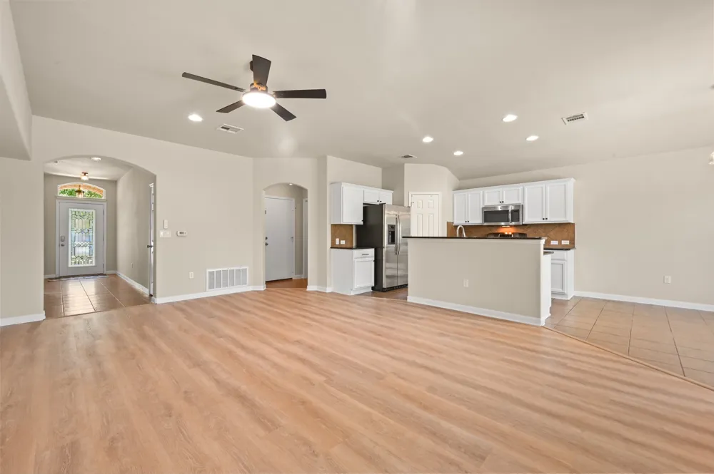 170 Wallops Kyle, TX 78640