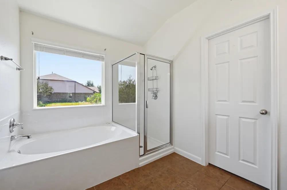 170 Wallops Kyle, TX 78640