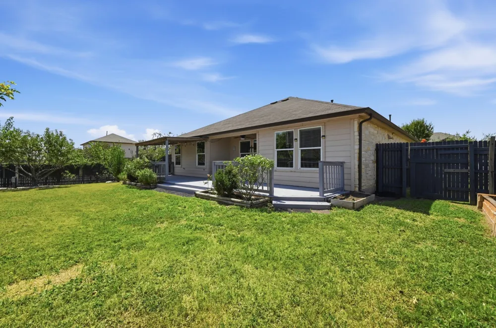 170 Wallops Kyle, TX 78640