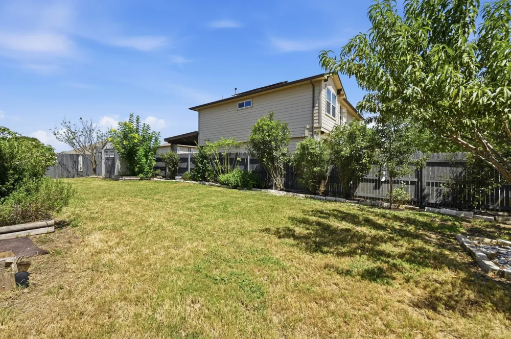 170 Wallops Kyle, TX 78640