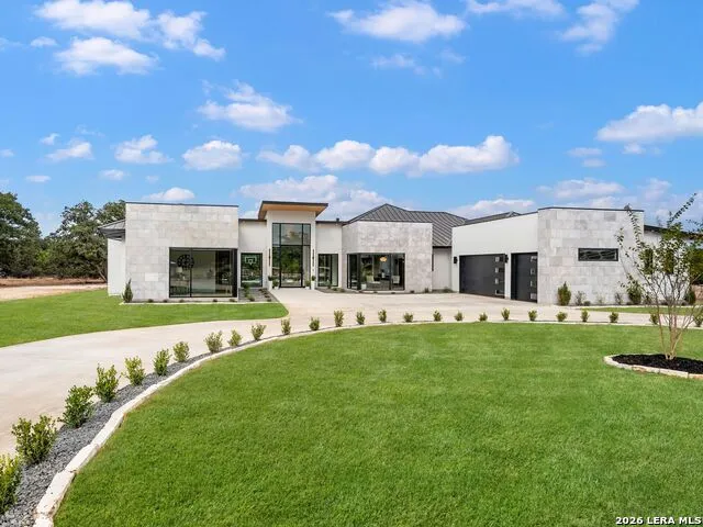 59 RANCH HEIGHTS Fair Oaks Ranch, TX 78015