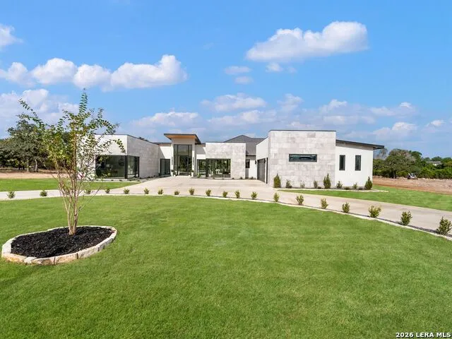 59 RANCH HEIGHTS Fair Oaks Ranch, TX 78015