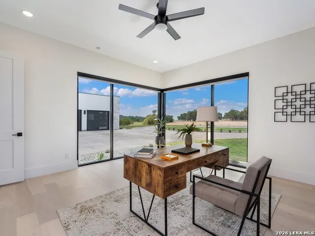 59 RANCH HEIGHTS Fair Oaks Ranch, TX 78015