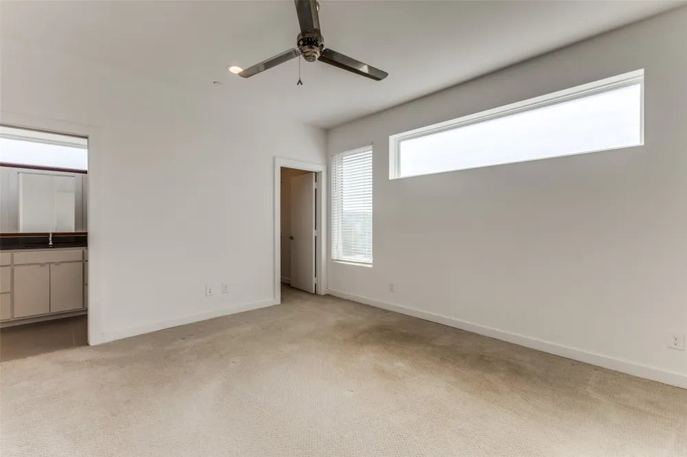 1715 Bennett Avenue #101 Dallas, TX 75206