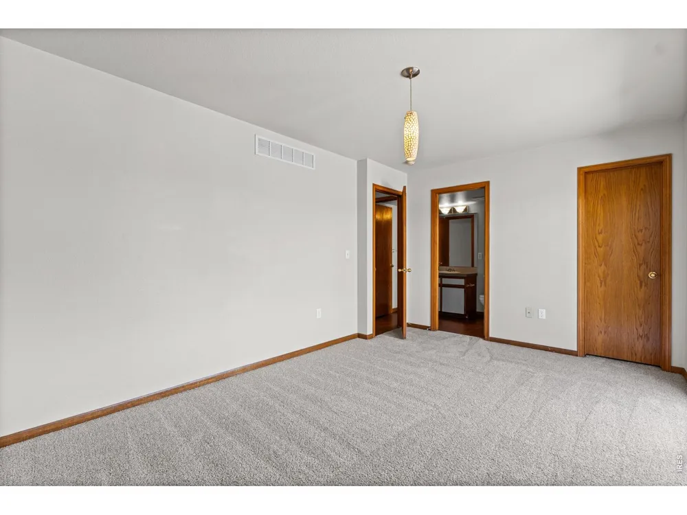2905 Ross Drive #M- 24 Fort Collins, CO 80526