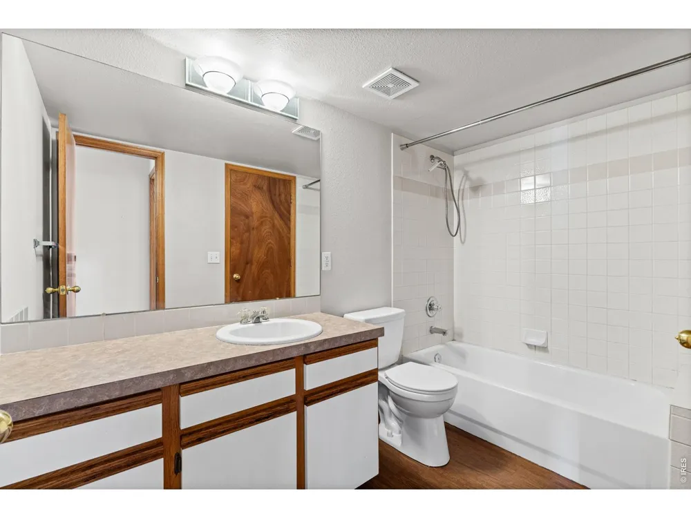 2905 Ross Drive #M- 24 Fort Collins, CO 80526