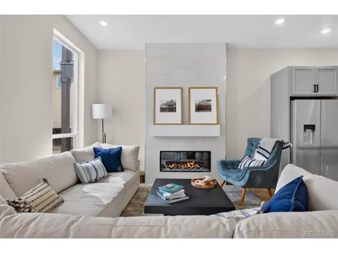 3279 W Frances Walsh Place