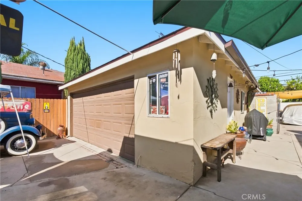 13009 9th Chino, CA 91710