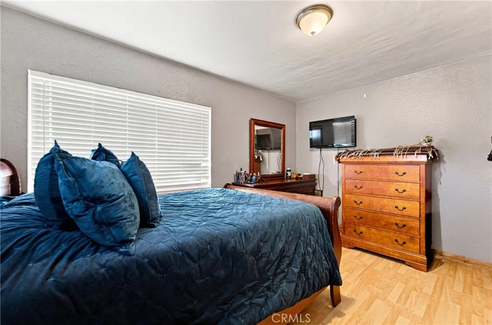13009 9th Chino, CA 91710