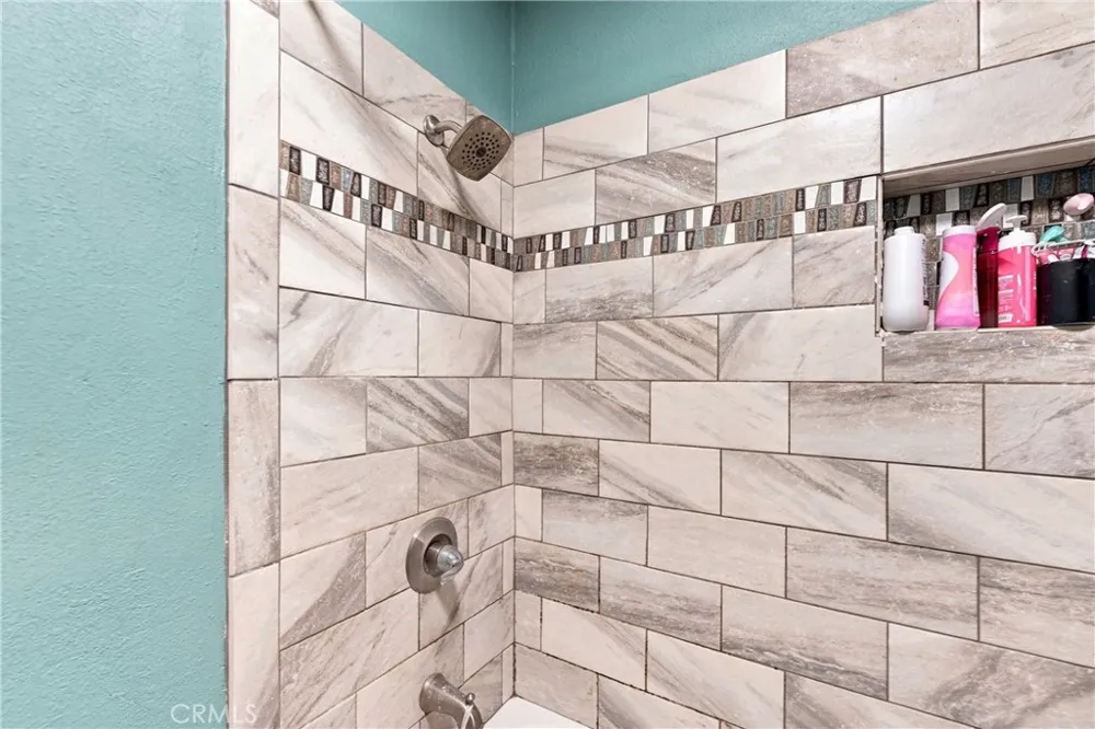 13009 9th Chino, CA 91710