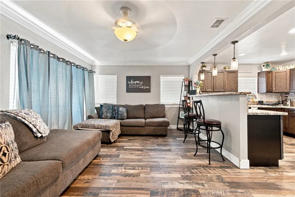 13009 9th Chino, CA 91710