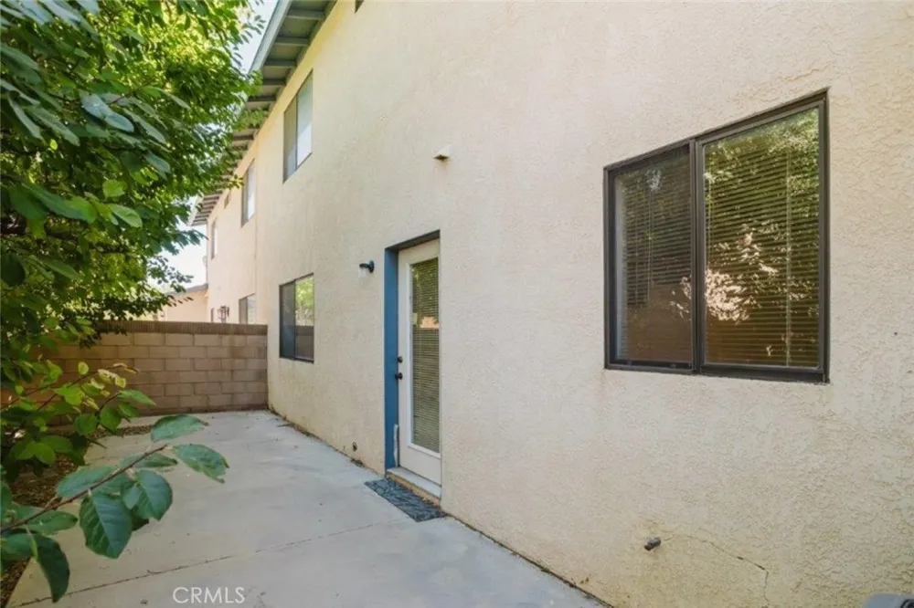 43840 Bobby Jones Drive #2 Lancaster, CA 93536