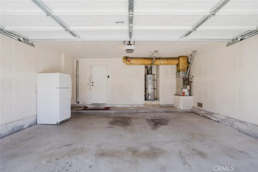 43840 Bobby Jones Drive #2 Lancaster, CA 93536