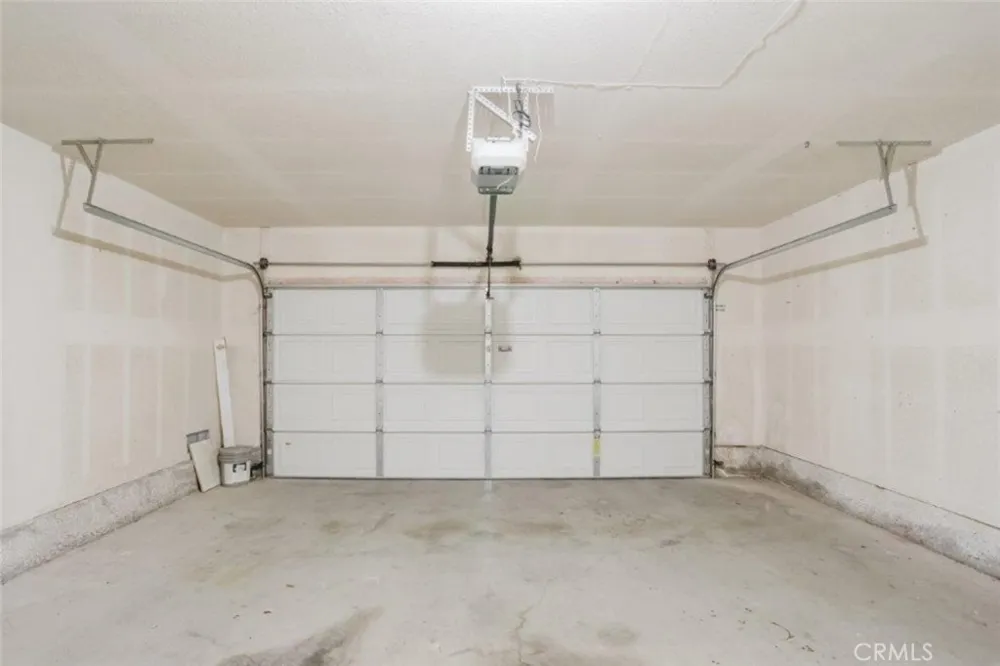 43840 Bobby Jones Drive #2 Lancaster, CA 93536