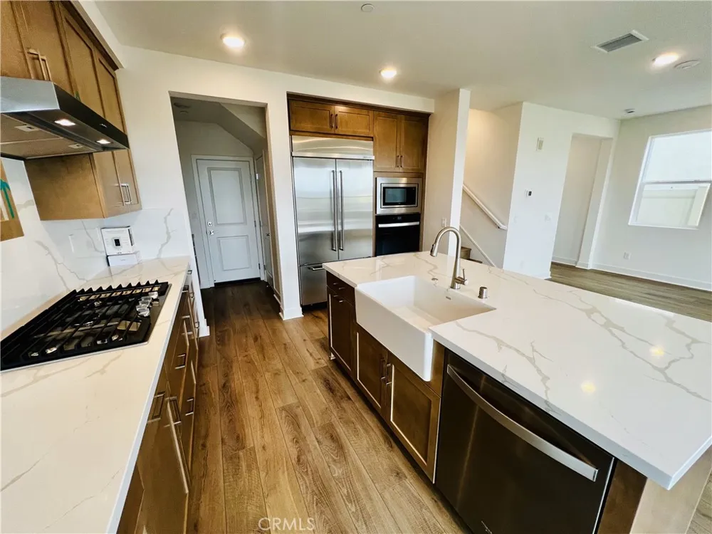 1374 Blue Port Way Oceanside, CA 92054