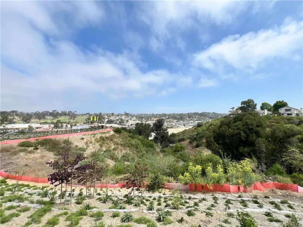 1374 Blue Port Way Oceanside, CA 92054