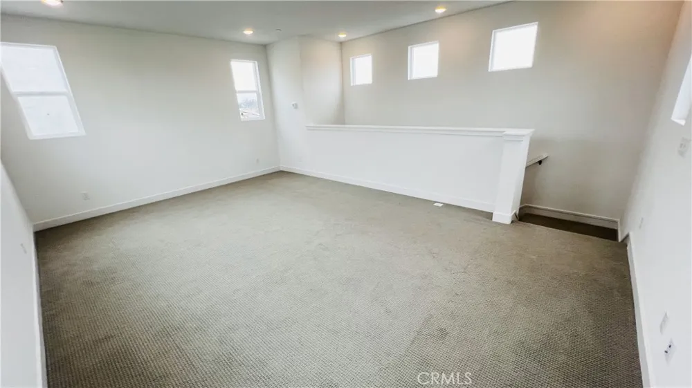 1374 Blue Port Way Oceanside, CA 92054
