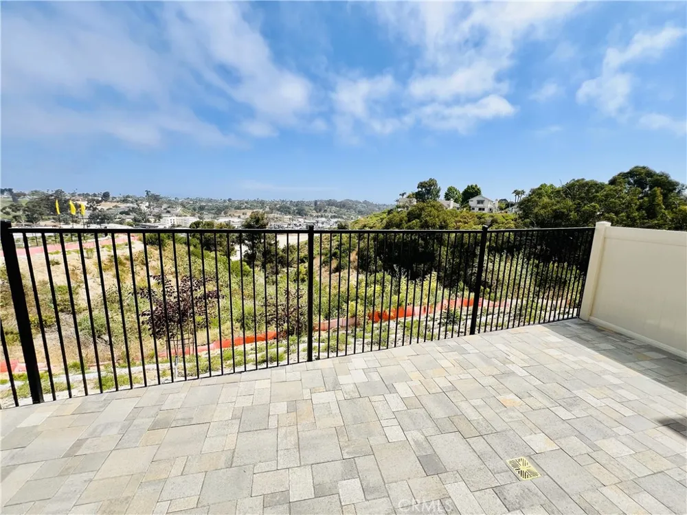 1374 Blue Port Way Oceanside, CA 92054