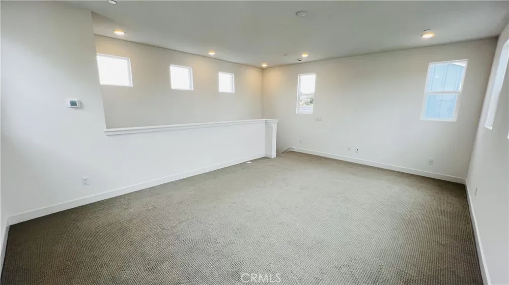 1374 Blue Port Way Oceanside, CA 92054