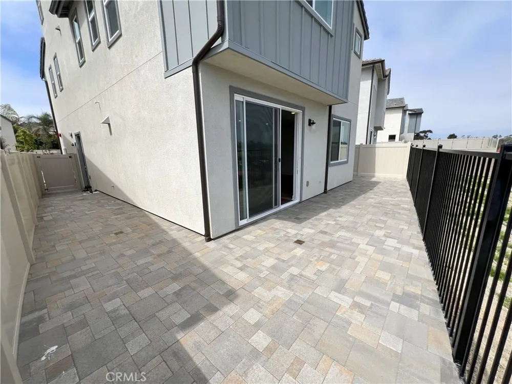 1374 Blue Port Way Oceanside, CA 92054