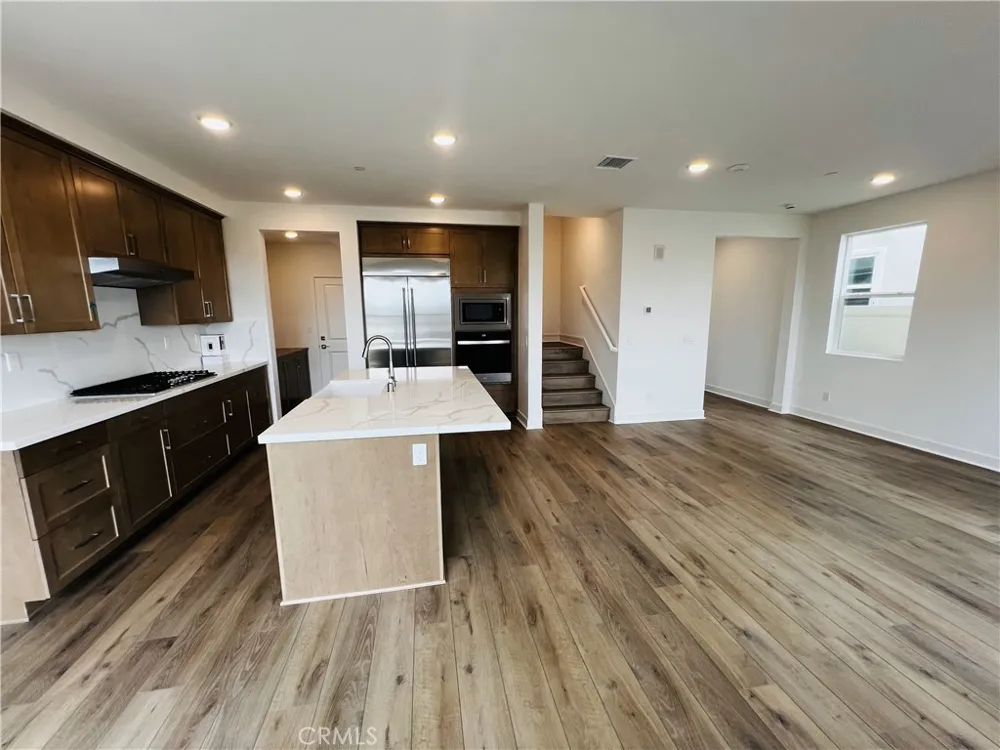 1374 Blue Port Way Oceanside, CA 92054