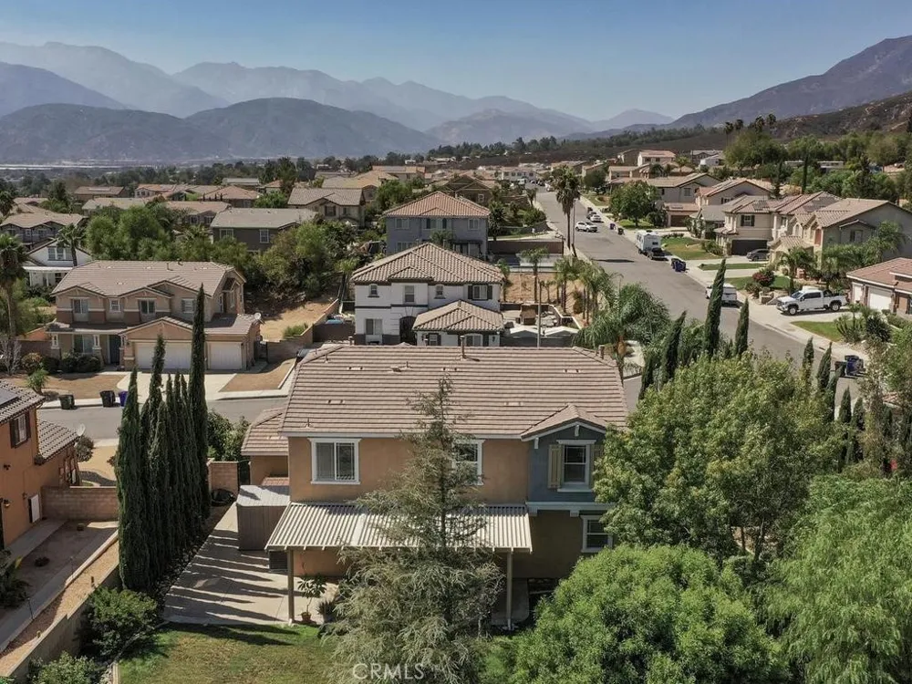 6895 Caitlin San Bernardino, CA 92407