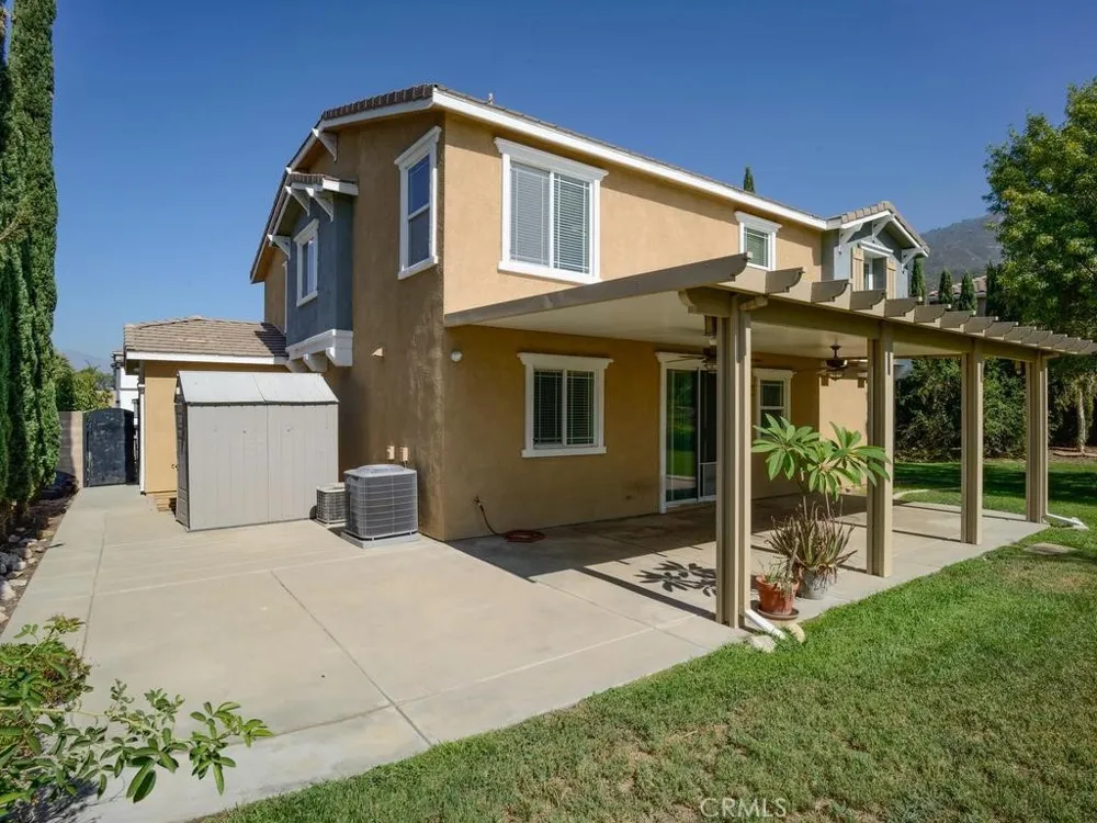 6895 Caitlin San Bernardino, CA 92407