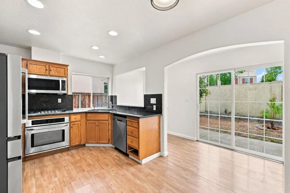 24933 Avocado Court Hayward, CA 94544