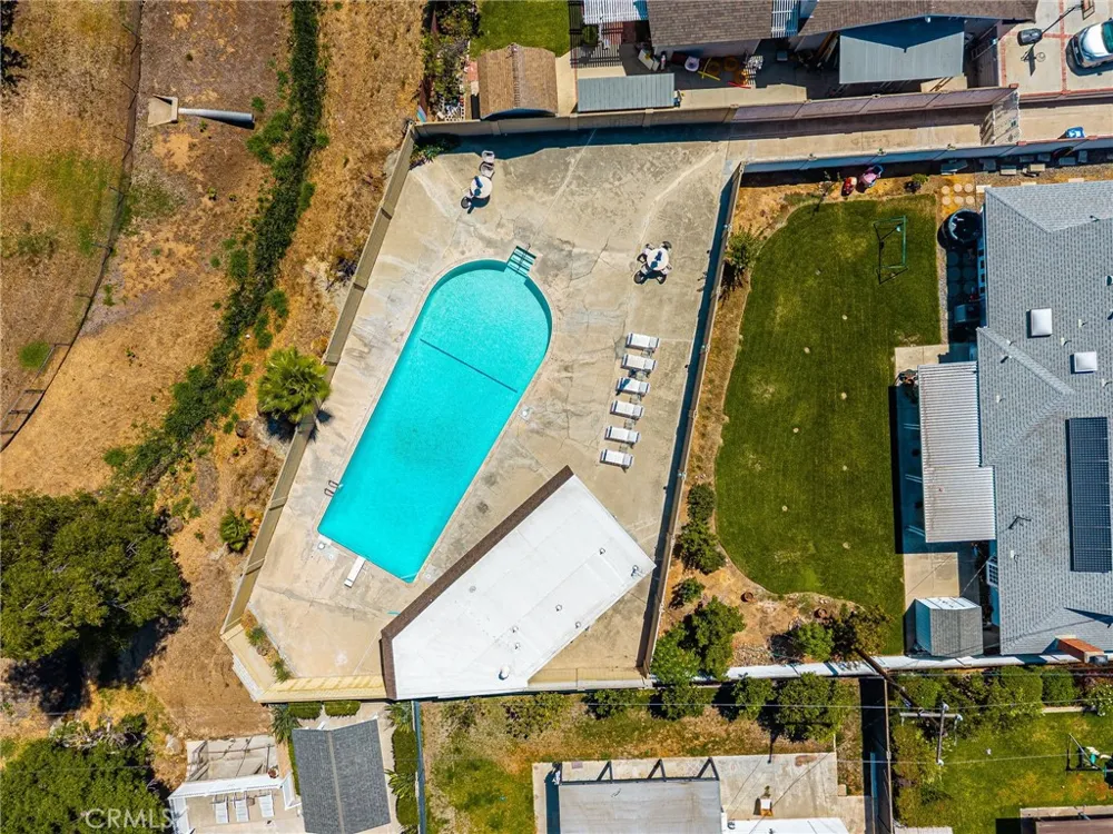5121 Santa Fe Street Yorba Linda, CA 92886