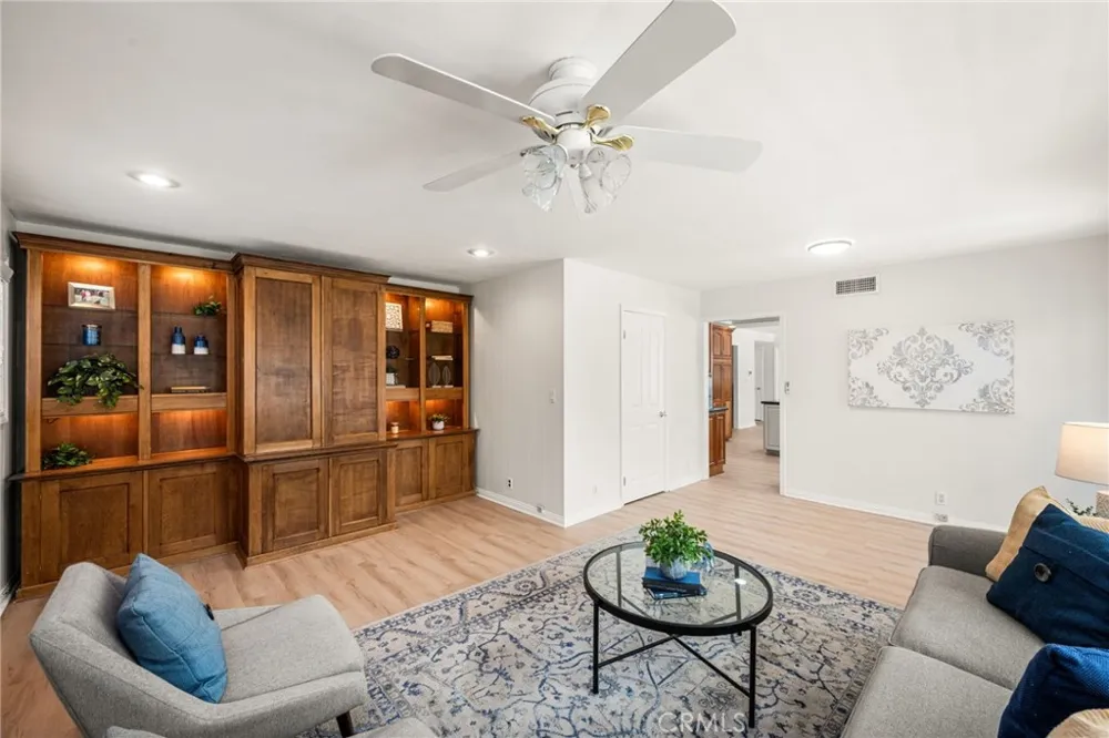 5121 Santa Fe Street Yorba Linda, CA 92886
