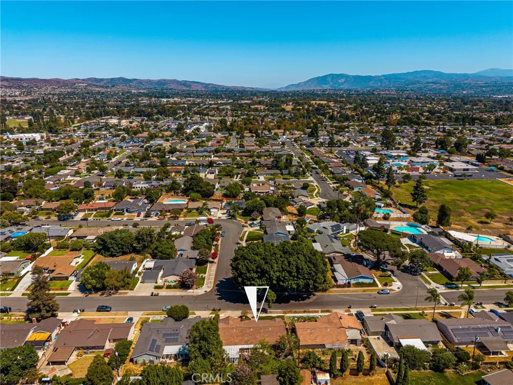 5121 Santa Fe Street Yorba Linda, CA 92886