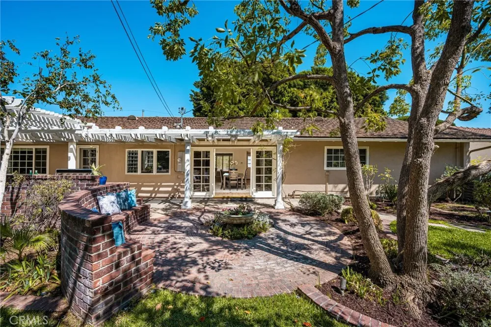 5121 Santa Fe Street Yorba Linda, CA 92886