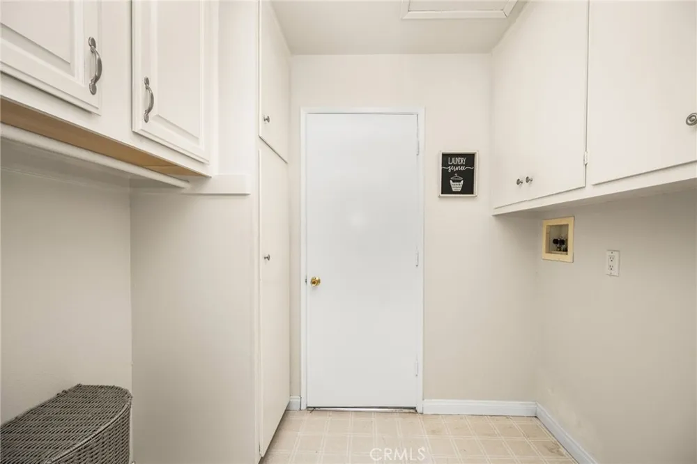 5121 Santa Fe Street Yorba Linda, CA 92886