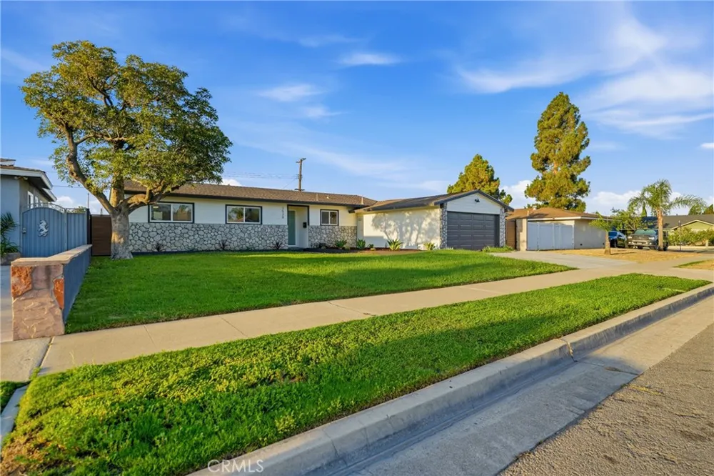 3538 E Almond Orange, CA 92869
