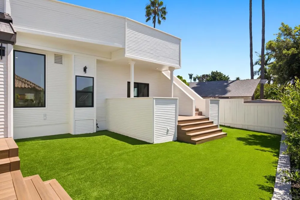 5912 La Jolla Blvd La Jolla, CA 92037